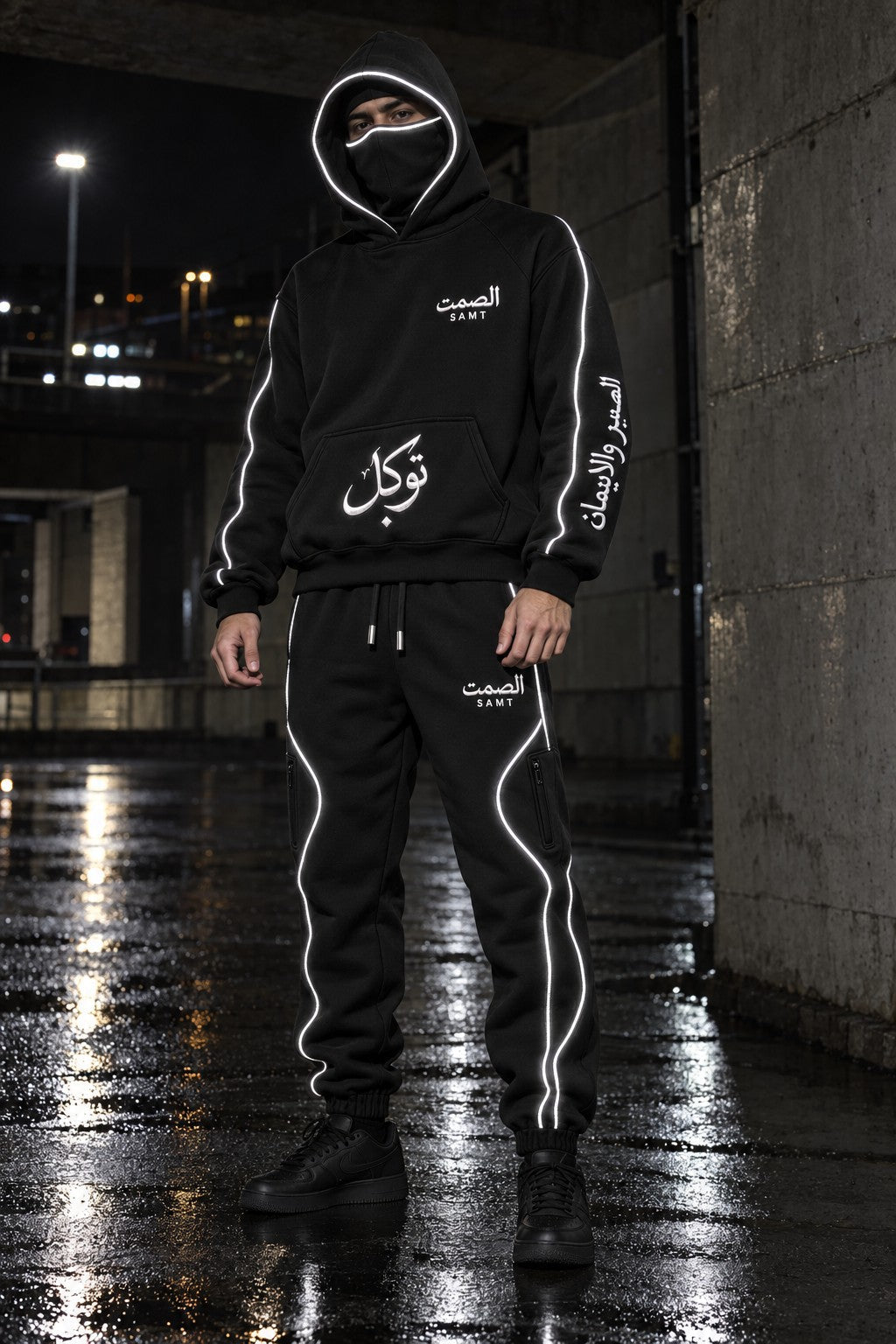 SAMT reflective masked hoodie set black